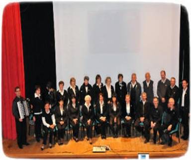 http://www.coroparrocchialetassullo.it/EnZiroCoro.jpg
